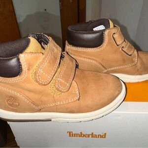 Timberland Track Hook & Loop Kids Wheat boots size 10